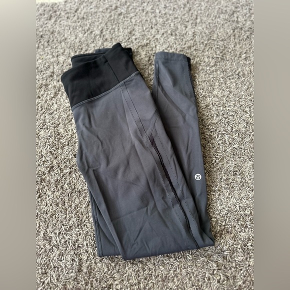 Women’s Lululemon Smooth Stride Tight Legging Blue Tied/Black Size 6 - Picture 9 of 15